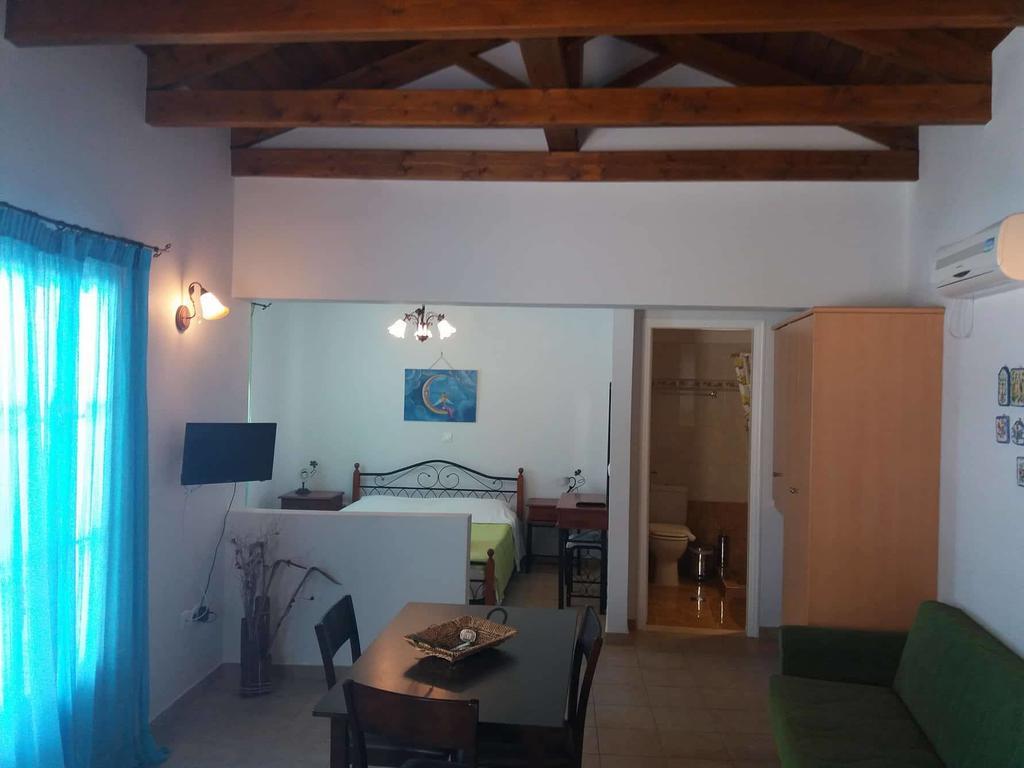 Afroksilia Apartment Katouna Exterior foto